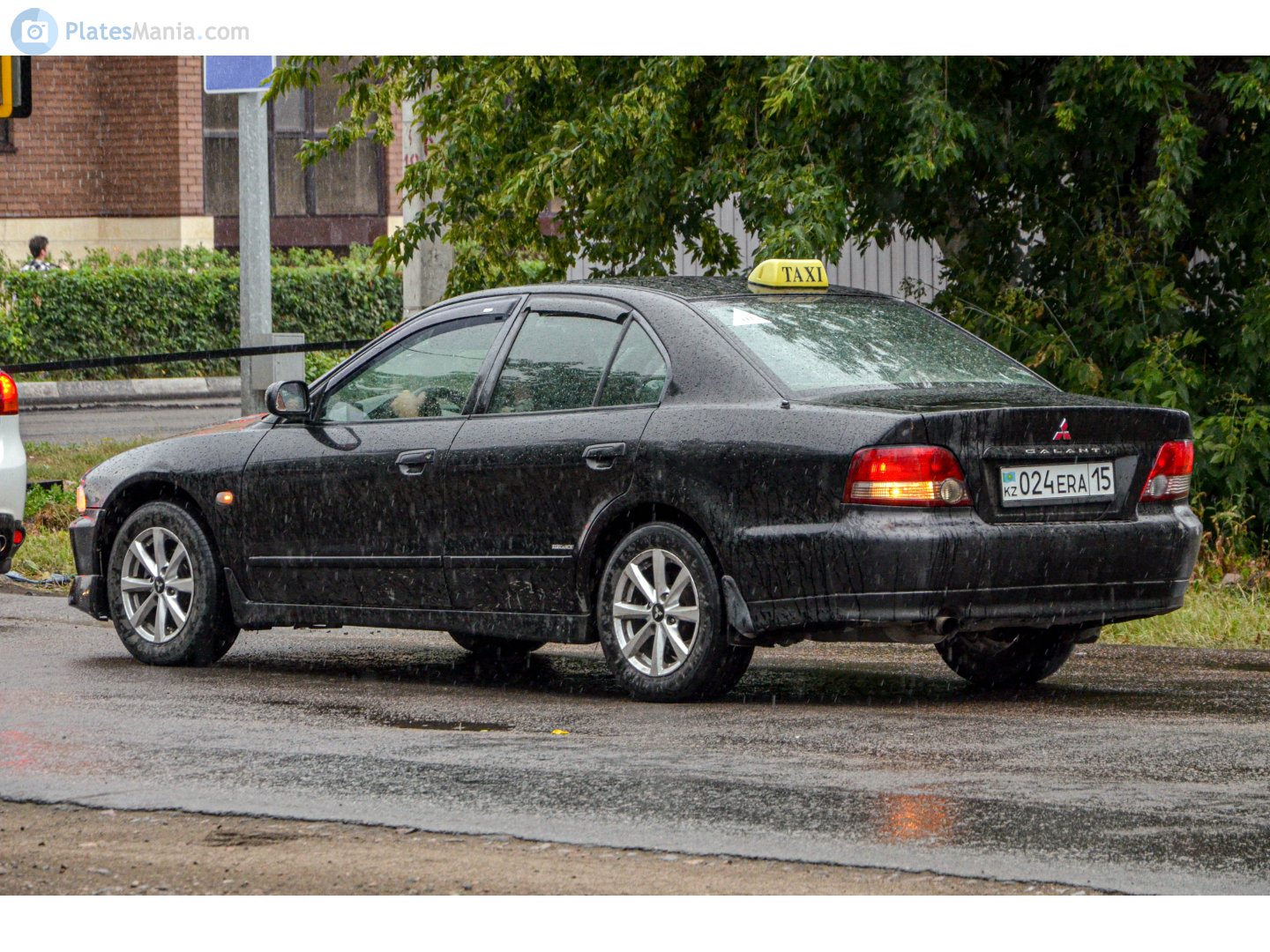 024 ERA 15, Mitsubishi Galant 8th gen Sedan (EA/EC), 1996–2003 (–2006 for JP-market)