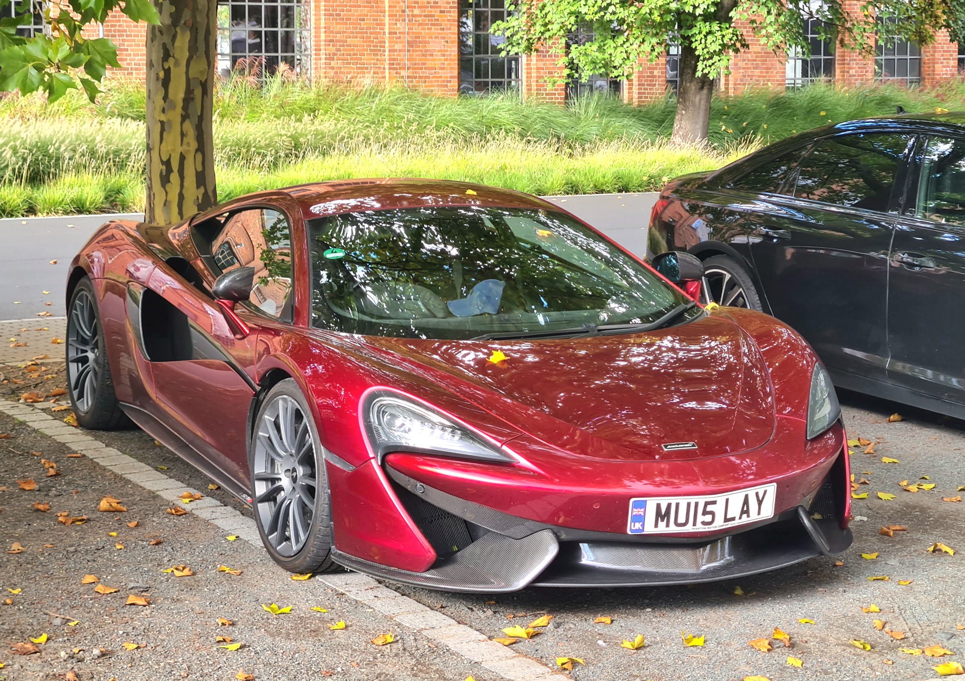 MU15LAY, McLaren 570 570S, 2015–2021