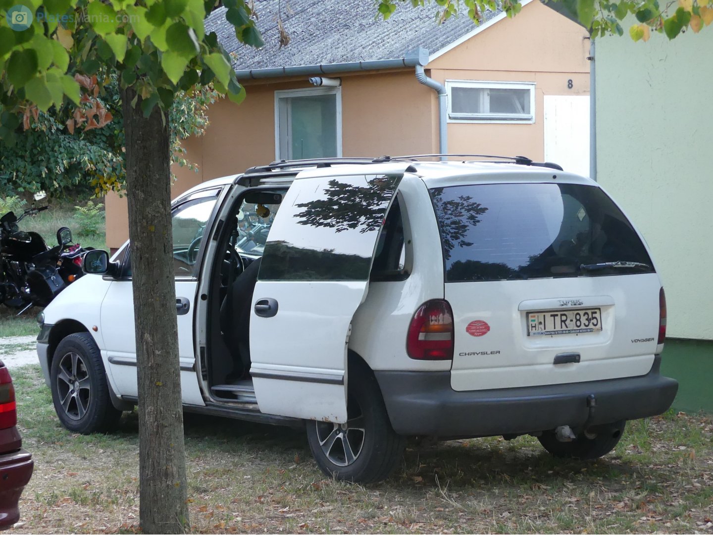 ITR-835, Chrysler Voyager 3rd gen (NS), 1995–2000