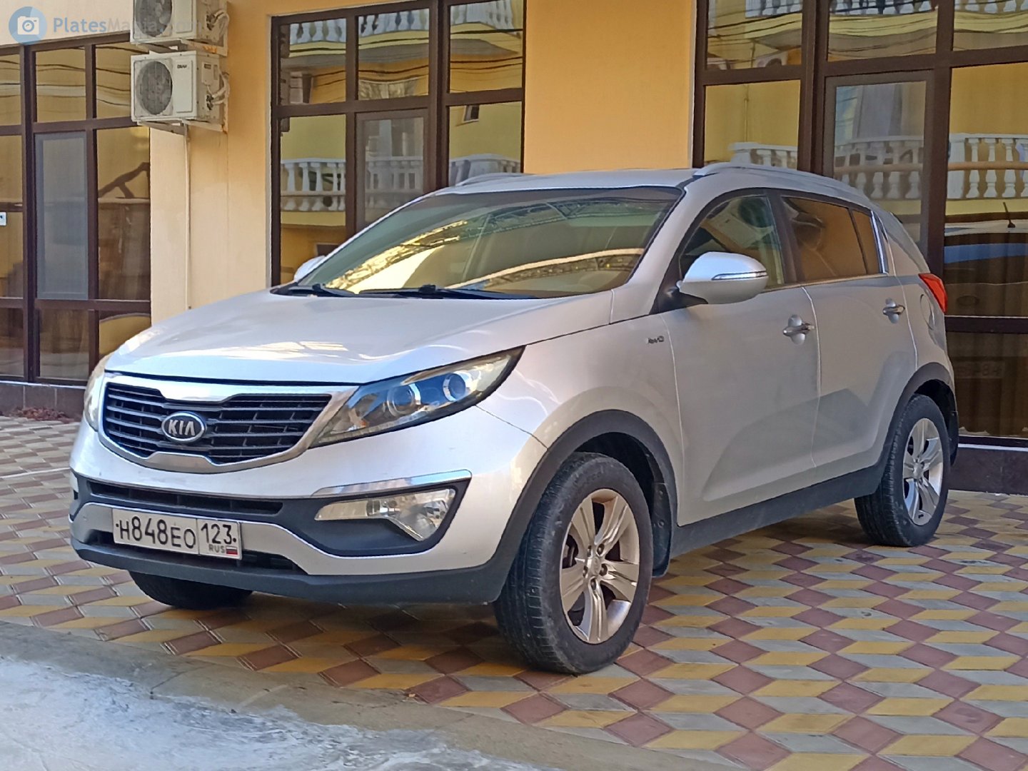 н 848 ео 123, Kia Sportage 3rd gen (R) (SL), 2010–2016