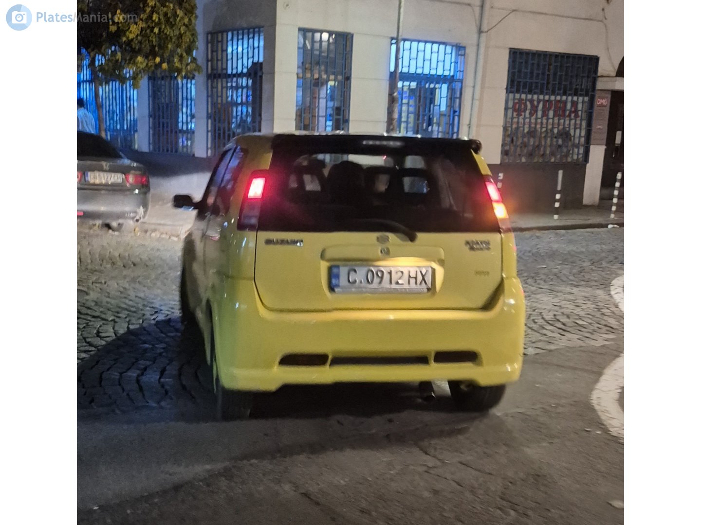 C 0912 HX, Suzuki Ignis 1st gen 3-door Hatch (FH/MH), 2000–2003