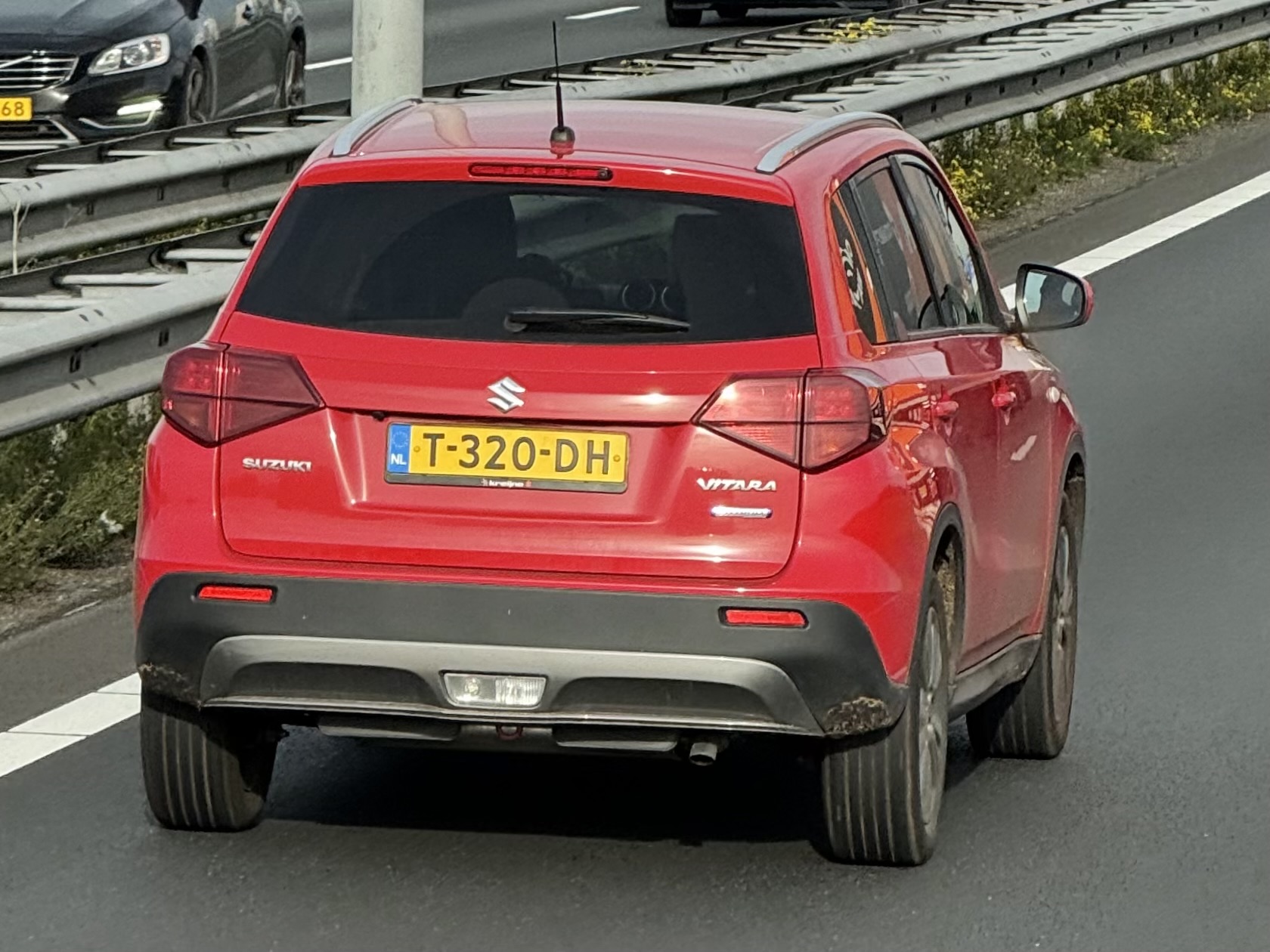 T-320-DH, Suzuki Vitara 2nd gen (LY), 2015–