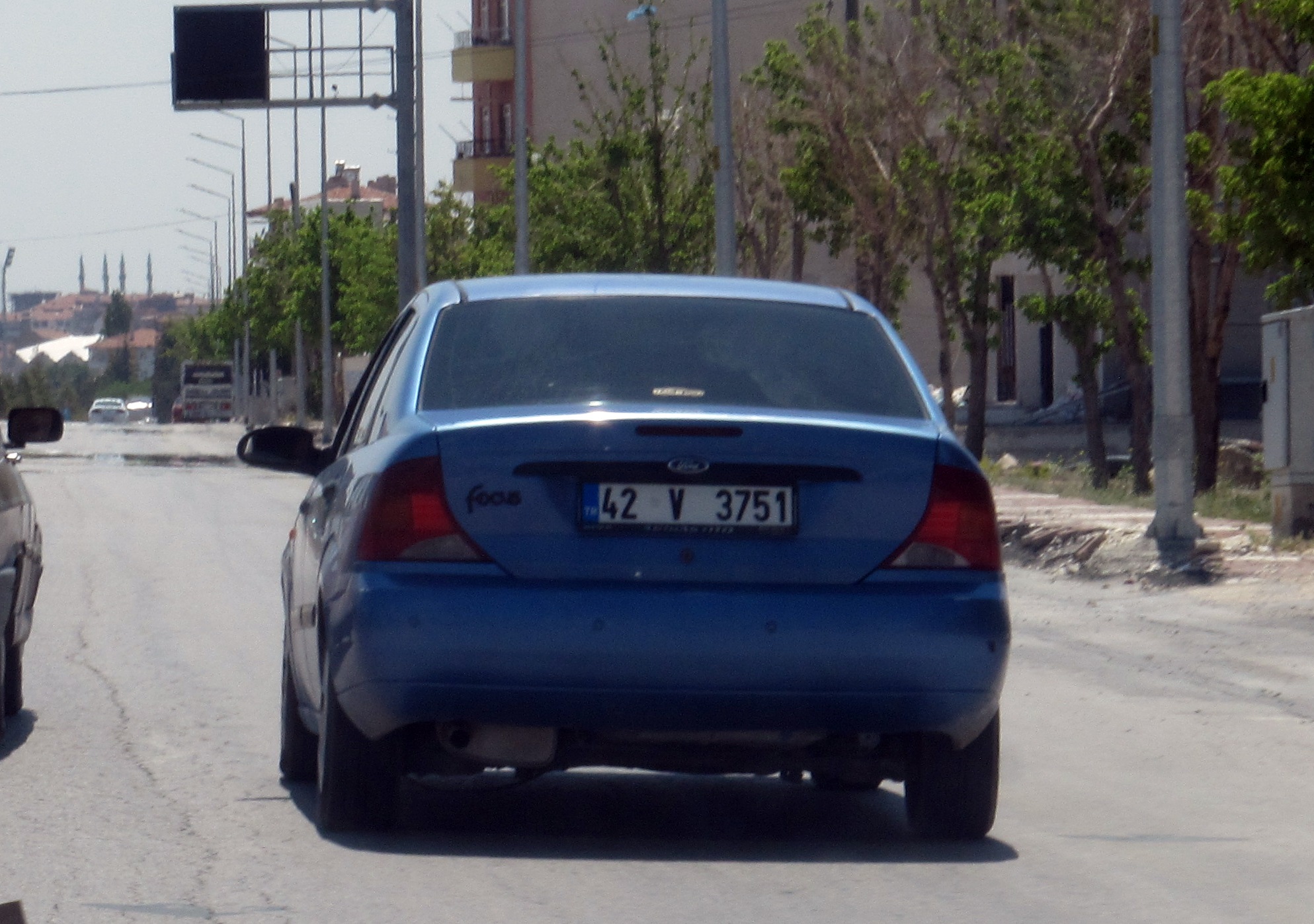 42 V 3751, Ford Focus 