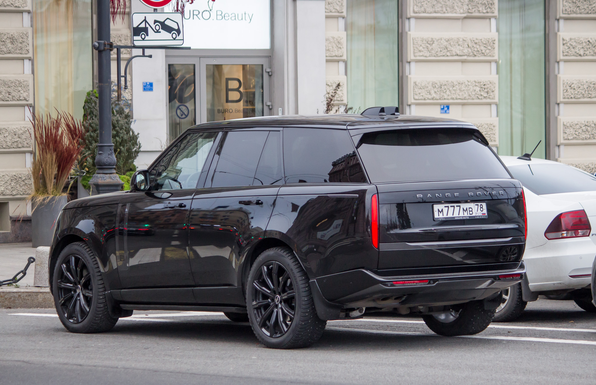 м 777 мв 78, Land Rover Range Rover 5th gen (L460), 2022–