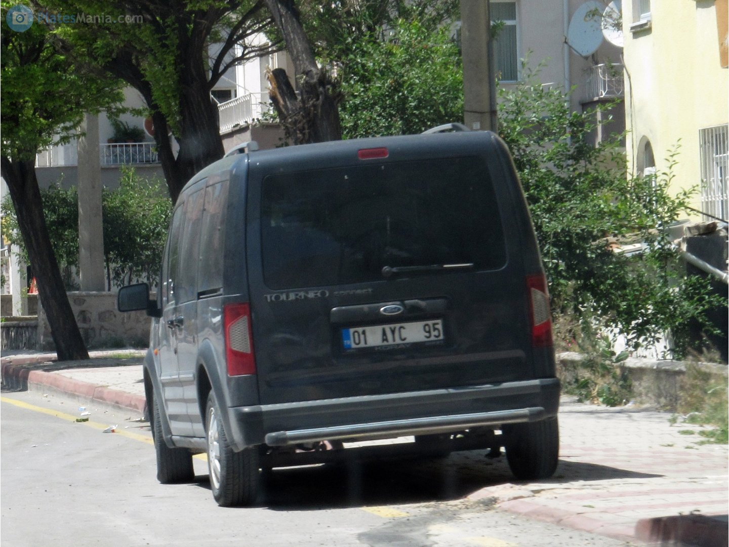 01 AYC 95, Ford Tourneo Connect 1st gen (V227), 2002–2013