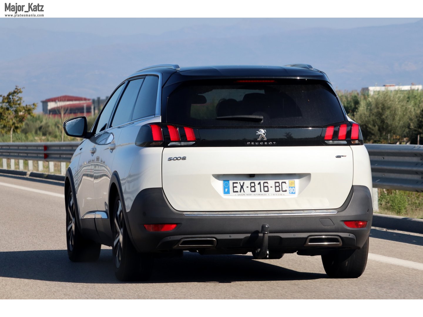 EX-816-BC, Peugeot 5008 2nd gen SUV (P87), 2016–2020