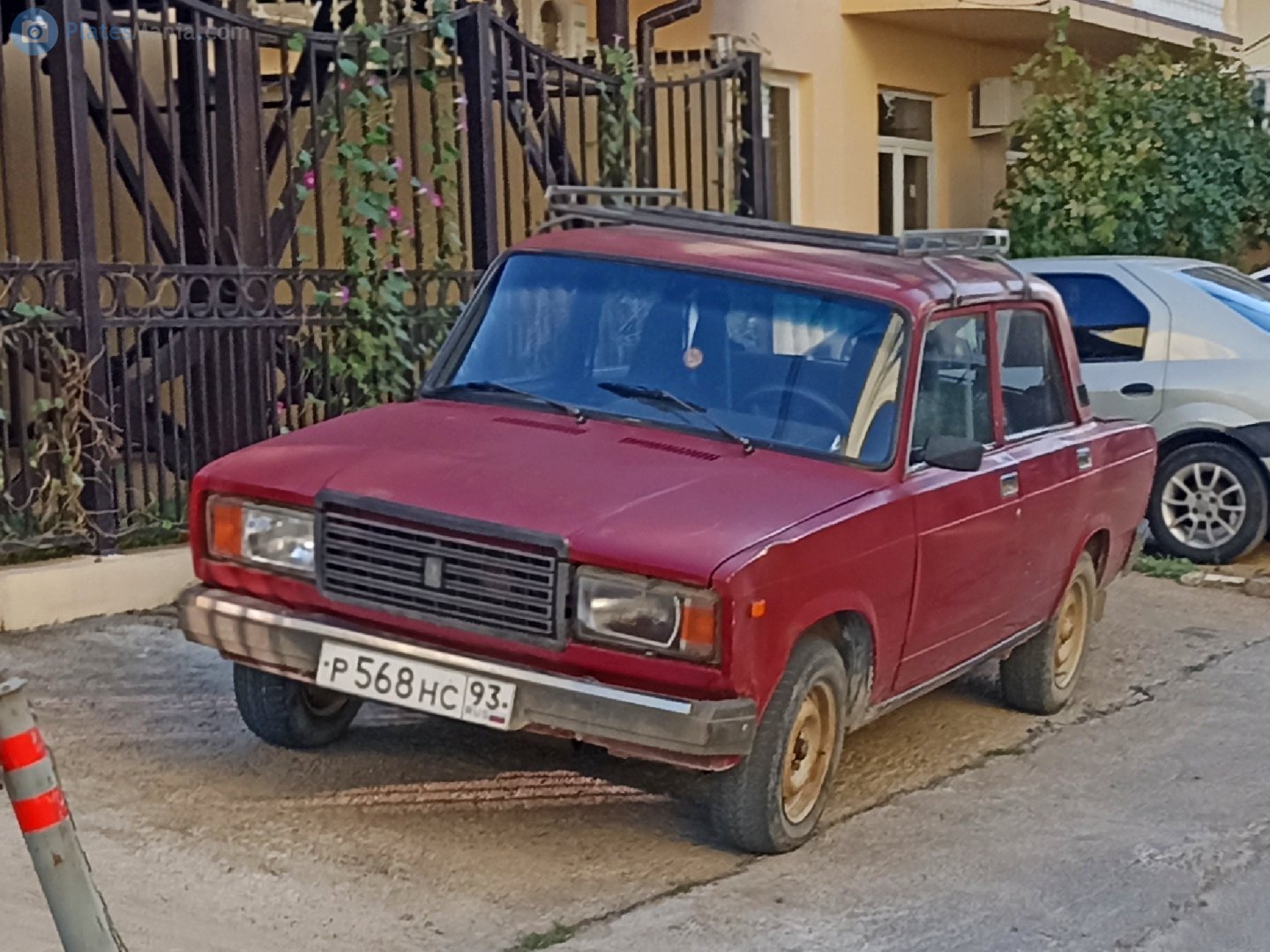 р 568 нс 93, Lada (VAZ) 2107 Жигули (Nova / Riva / Signet / 1500), 1982–2014