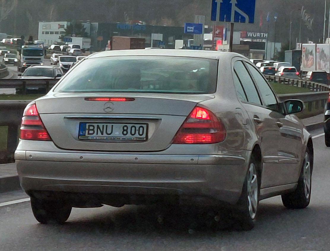 BNU 800, Mercedes-Benz E-Klasse 3rd gen Sedan (W211), 2002­–2009