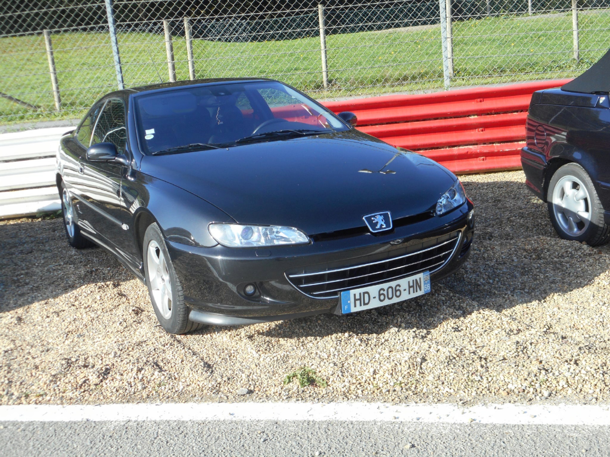 HD-606-HN, Peugeot 406 1st gen Coupé (D85/D95), 1997–2005