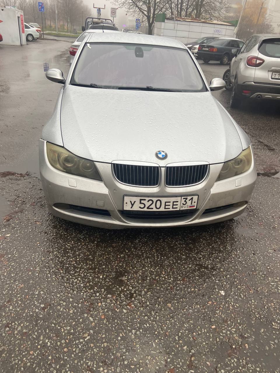 у 520 ее 31, BMW 3 Series 5th gen Sedan (E90), 2005–2011