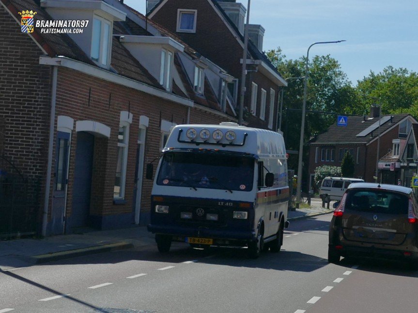 TB-423-P, Volkswagen LT 1st gen (Typ 28/21), 1975–1996