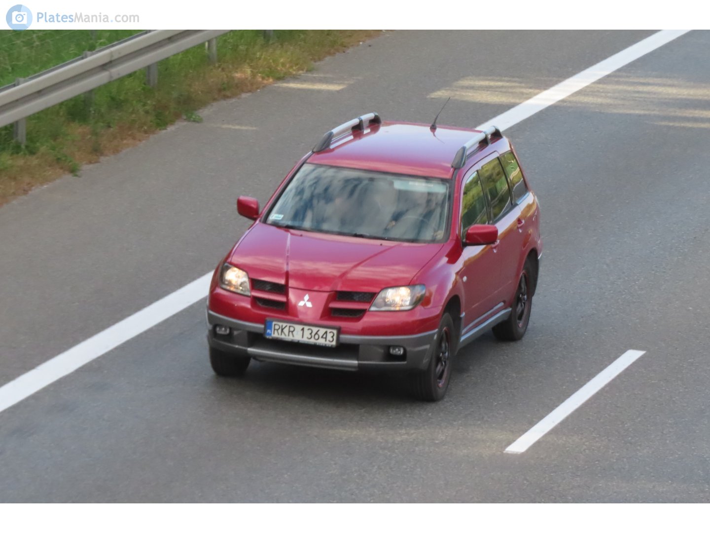 RKR 13643, Mitsubishi Outlander 