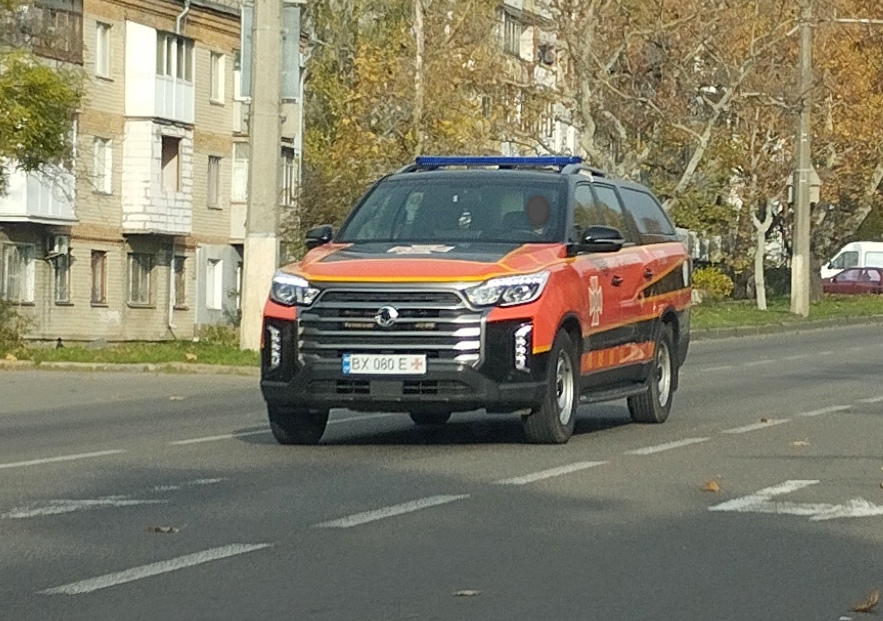 BX 080 E, SsangYong (KGM) Musso 