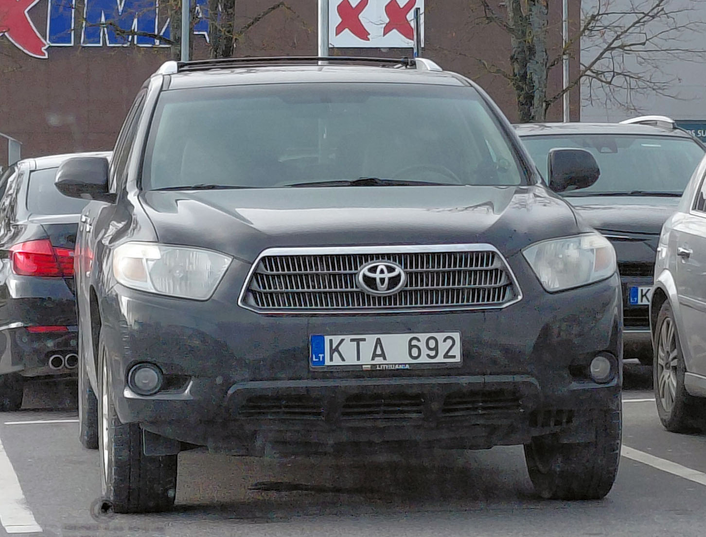 KTA 692, Toyota Highlander 