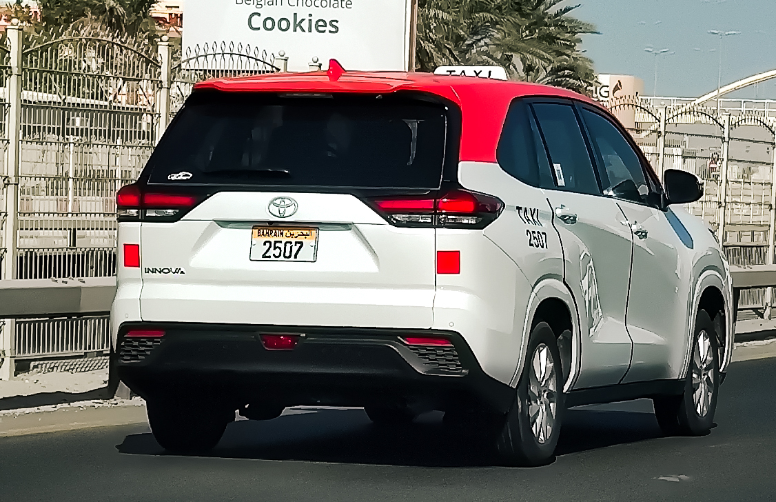 2507, Toyota Innova 3rd gen HyCross/Kijang Innova Zenix (AG10), 2022–