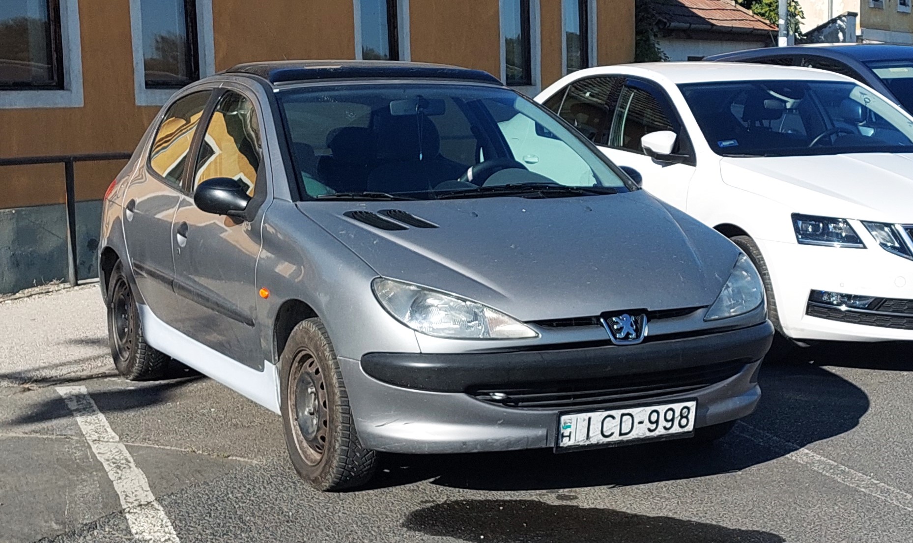 ICD-998, Peugeot 206 1st gen 5-door Hatch (T11), 1998–2009 (–2012 for IR-market)