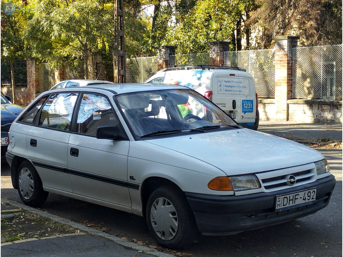 DHF-492, Opel Astra 1st gen 5-door Hatch (F; T92), 1991–1998 (–2002 for Eastern Europe)