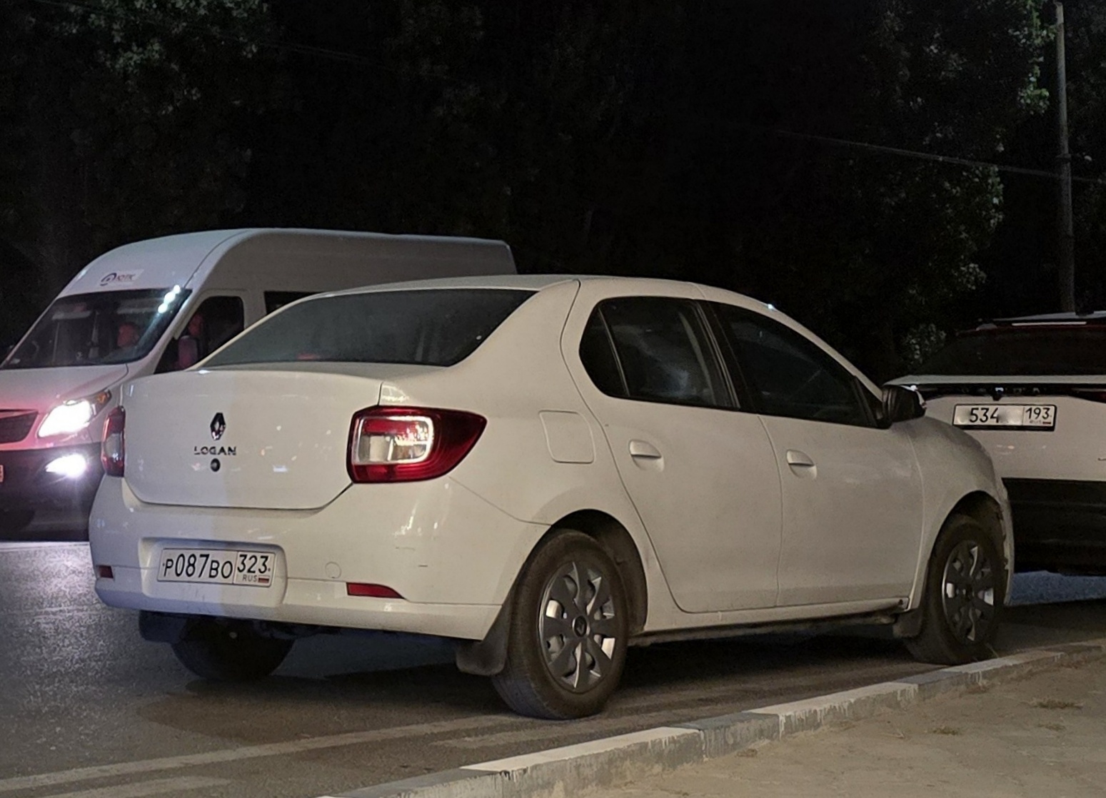 р 087 во 323, Renault Logan 2nd gen Sedan (L8), 2013–