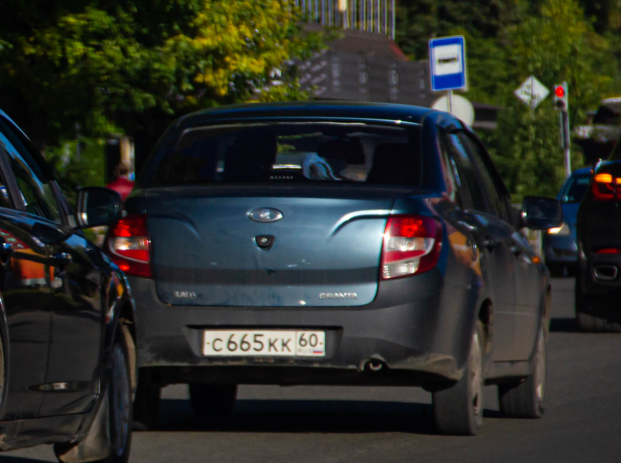 с 665 кк 60, Lada (VAZ) 2190 Granta 2190, 2011–2018