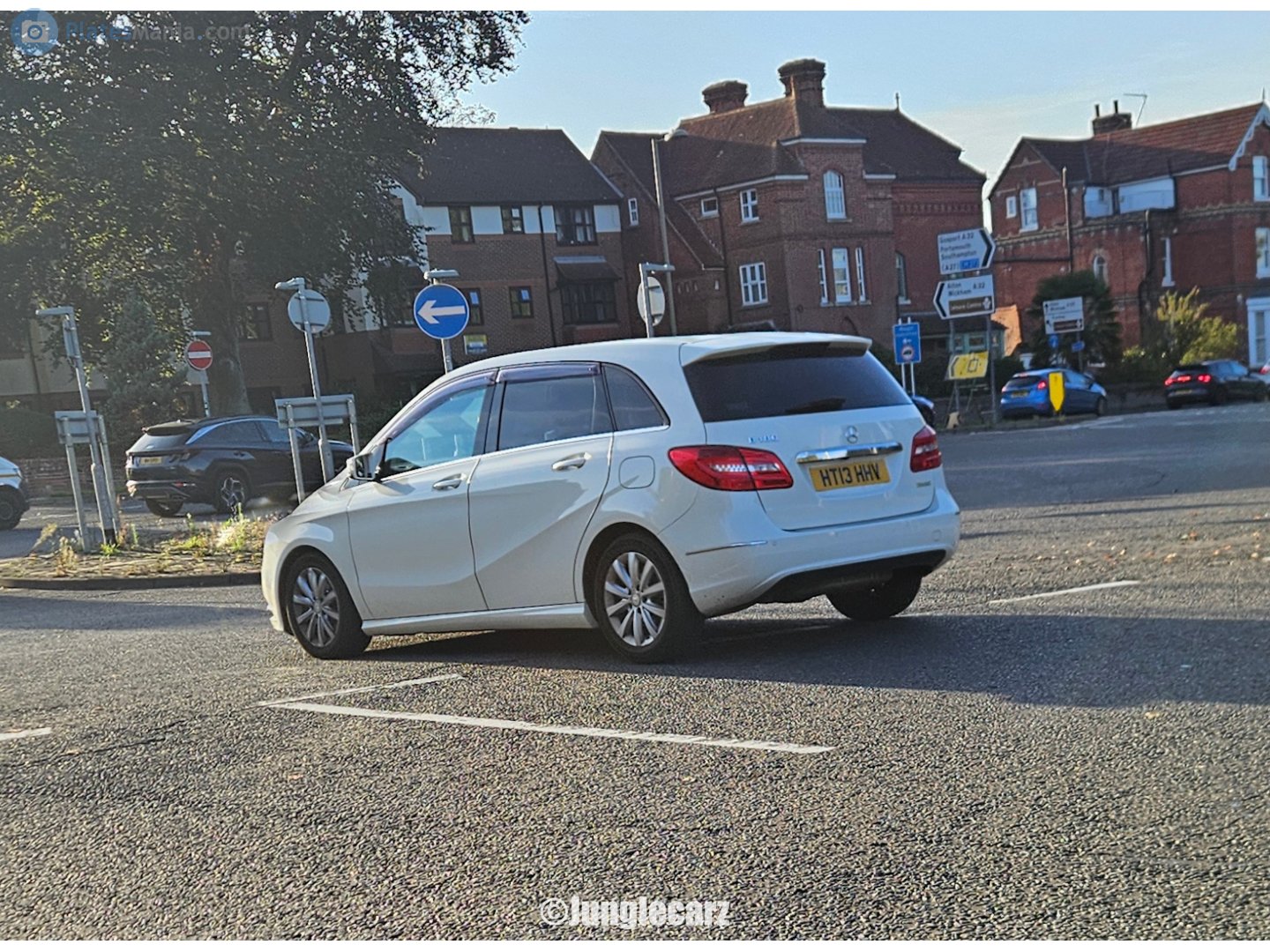 HT13HHV, Mercedes-Benz B-Klasse 2nd gen (W242/W246), 2011–2014 (general model)