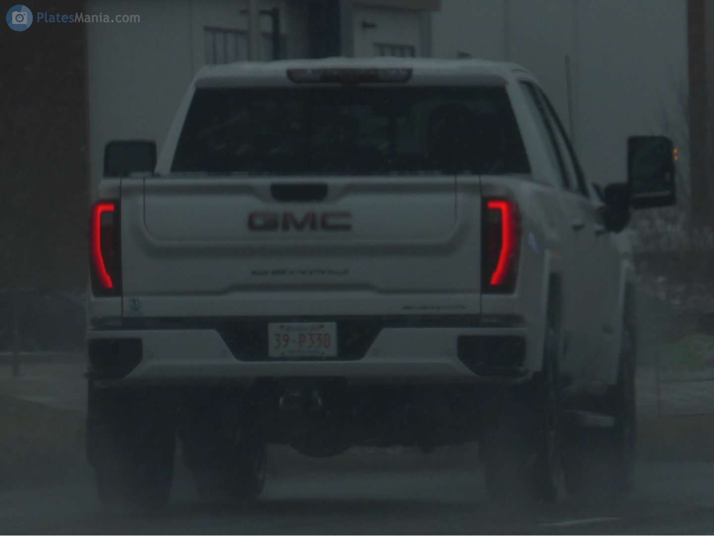 39-P330, GMC Sierra 5th gen (T1XX), 2018–
