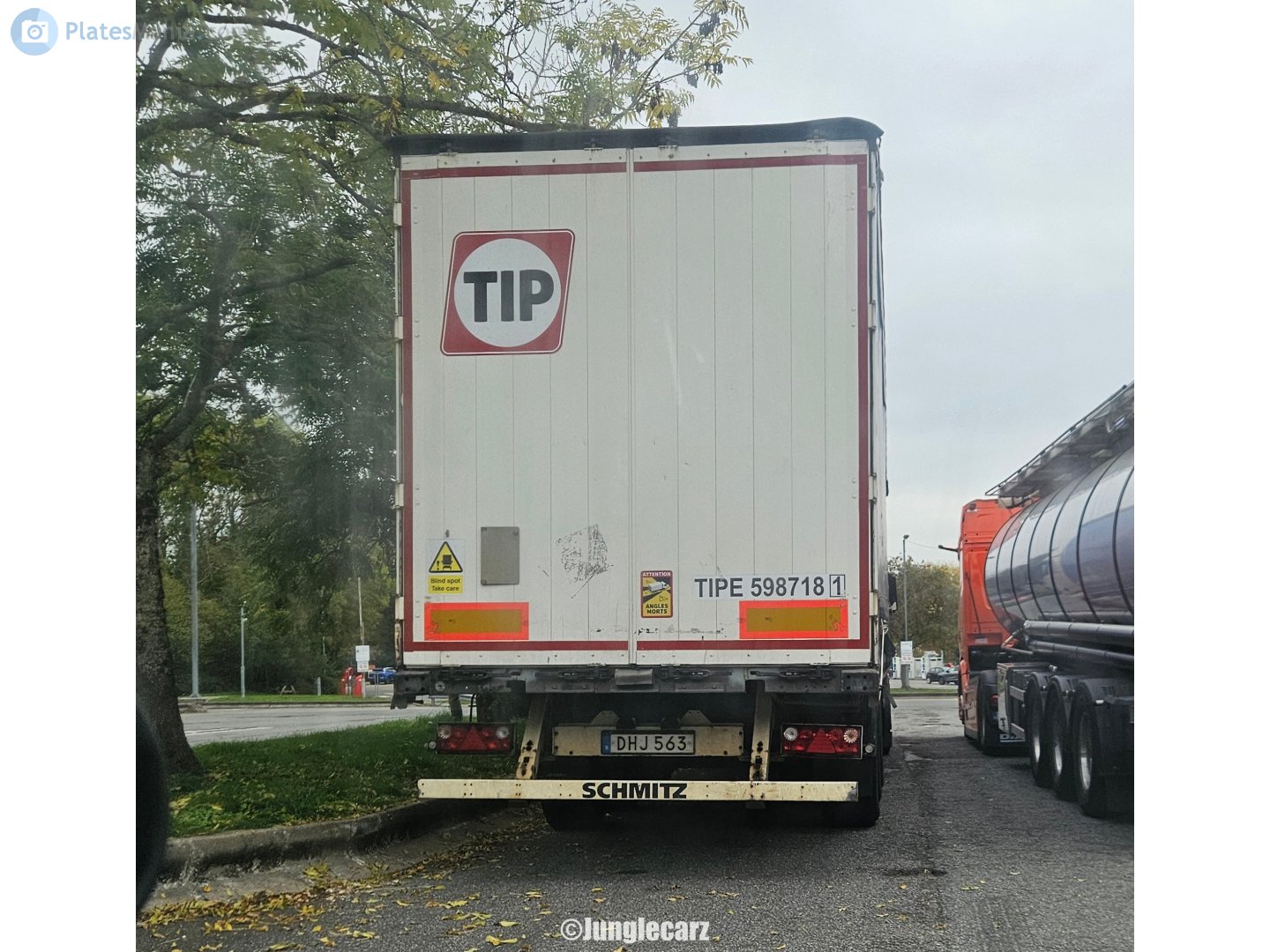 DHJ 563, Schmitz SCS 