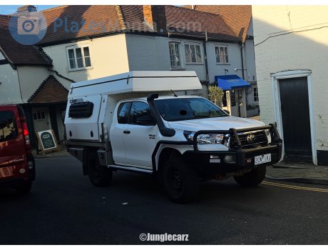 2CN-1VJ, Toyota Hilux
