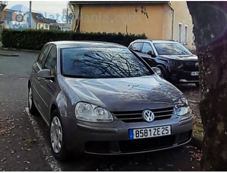 8581 ZE 25, Volkswagen Golf
