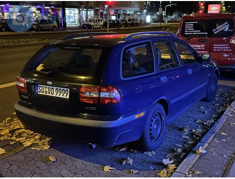 SU VO 9999, Volvo V40