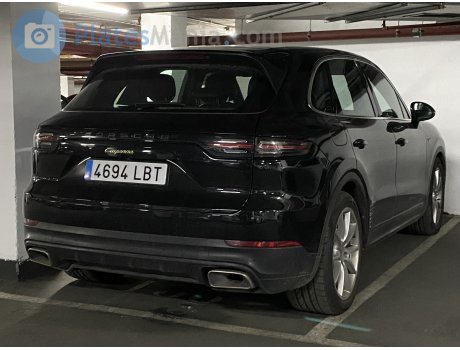 4694 LBT, Porsche Cayenne