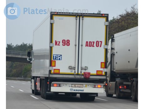 ADZ 98 07, Krone Cool Liner