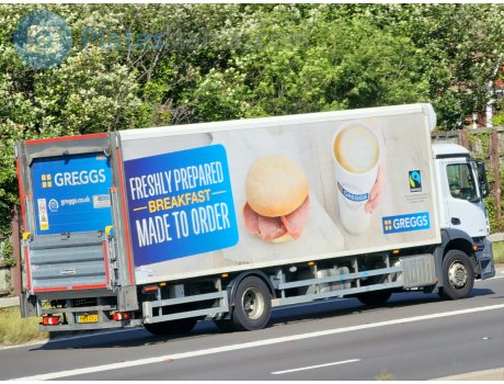 PN19 DYJ, Mercedes-Benz