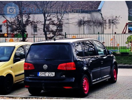 SHE-234, Volkswagen Touran