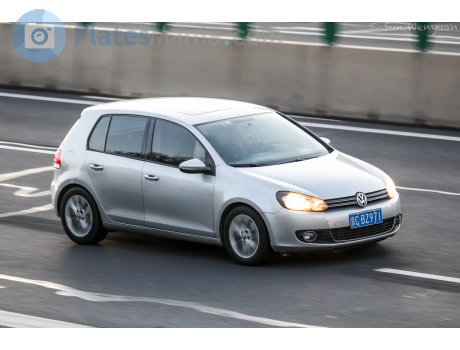 京C·BZ971, Volkswagen Golf