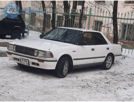 м266ту28, Toyota Crown