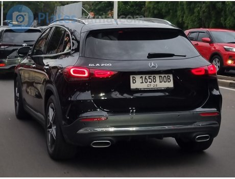 B 1658 DOB, Mercedes-Benz GLA-Klasse