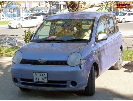 к097нт123, Toyota Sienta