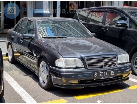 B 2114 RO, Mercedes-Benz C-Klasse