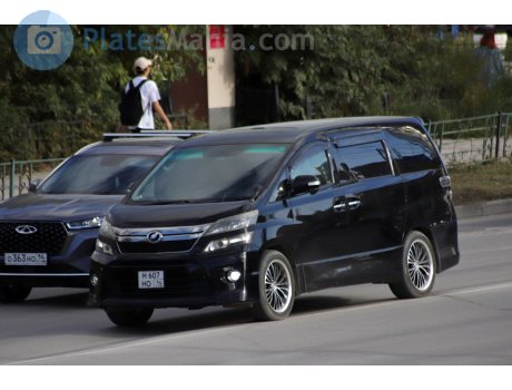 н607но14, Toyota Vellfire