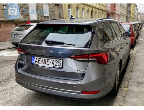 AE AE-435, Skoda Octavia