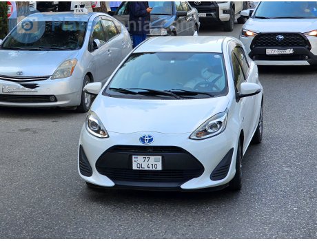 77 QL 410, Toyota Aqua