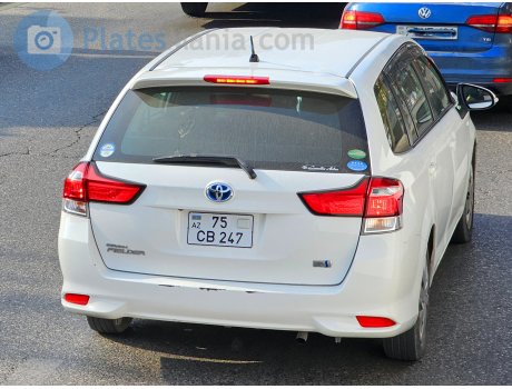 75 CB 247, Toyota Corolla Fielder