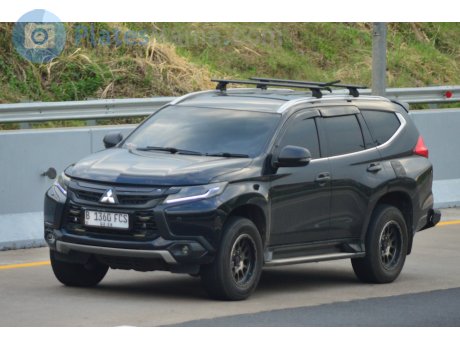 B 1360 FCS, Mitsubishi Pajero Sport