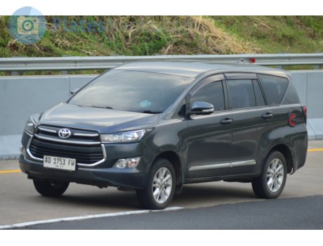 AD 1753 FW, Toyota Innova