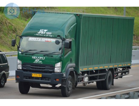 B 9276 UXY, Isuzu F-Series