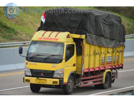 W 8171 UE, Mitsubishi Fuso Canter
