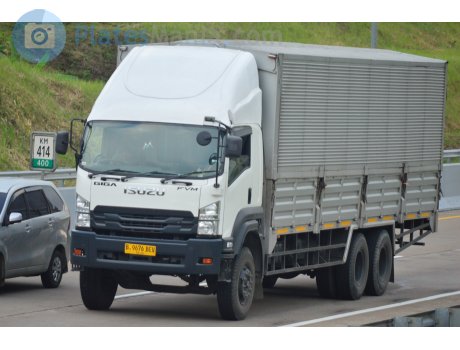 B 9676 BEV, Isuzu F-Series