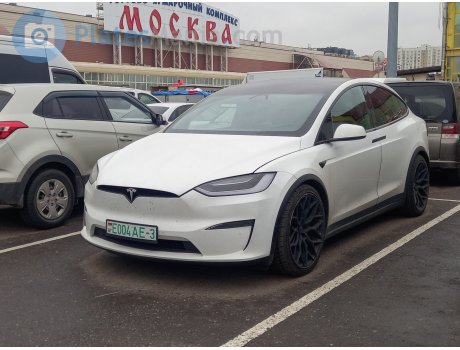 E004 AE-3, Tesla Model X