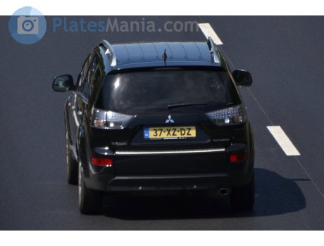 37-XZ-DZ, Mitsubishi Outlander