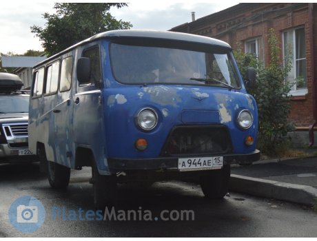 а944ае15, UAZ 452